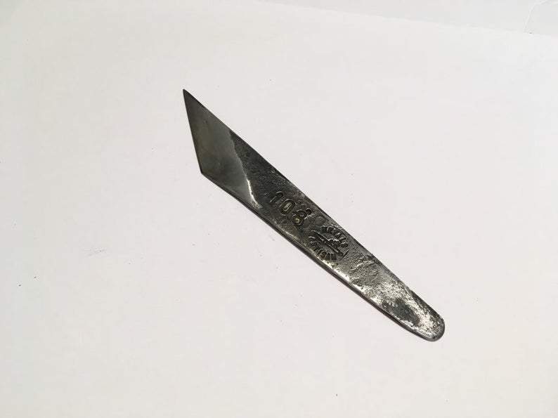 hand-forged kiridashi by Metals Artisan